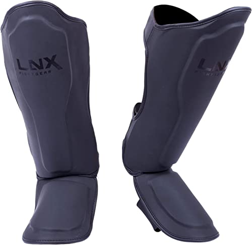 LNX Schienbeinschoner Muay Thai Pro Fight - Schienbeinschutz für Kampfsport Kickboxen Spannschützer S M L XL schwarz Herren Damen (Ultimatte Black, L) von LNX