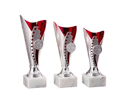 RaRu 3er-Serie Pokale (Silber/rot) mit Wunschgravur und 3 Anstecknadeln (Sticker) (Fussball) von RaRu