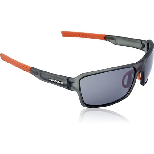SWISSEYE Freestyle Sportbrille (100% UVA-, UVB- und UVC-Schutz, splitterfreies Material, Nasenbereich & Bügelenden gummiert, Antifog / Antiscratch, inkl. Mikrofaserbeutel), Dunkelgrau/Orange von SWISSEYE