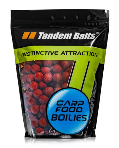 Tandem Baits Carp Food Boilies Perfekte Erdbeere | Leckere Boilies für Karpfen Angeln ohne Mühe | Köder zum Große-Fische-Angeln | Karpfenzubehör für Profis & Hobby-Angler 18 mm 1 kg von Tandem Baits