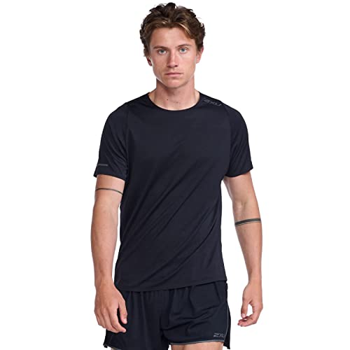 2XU Herren Light Speed Tech Tee T-Shirt mit kurzen Ärmeln, Schwarz/Schwarz Reflective, L von 2XU