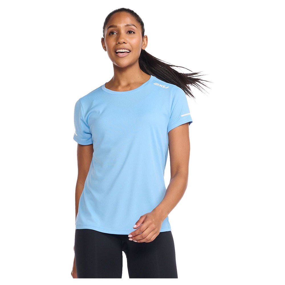 2xu Aero Short Sleeve T-shirt Blau L Frau 2xu Aero Short Sleeve T-shirt Blau L Frau von 2xu