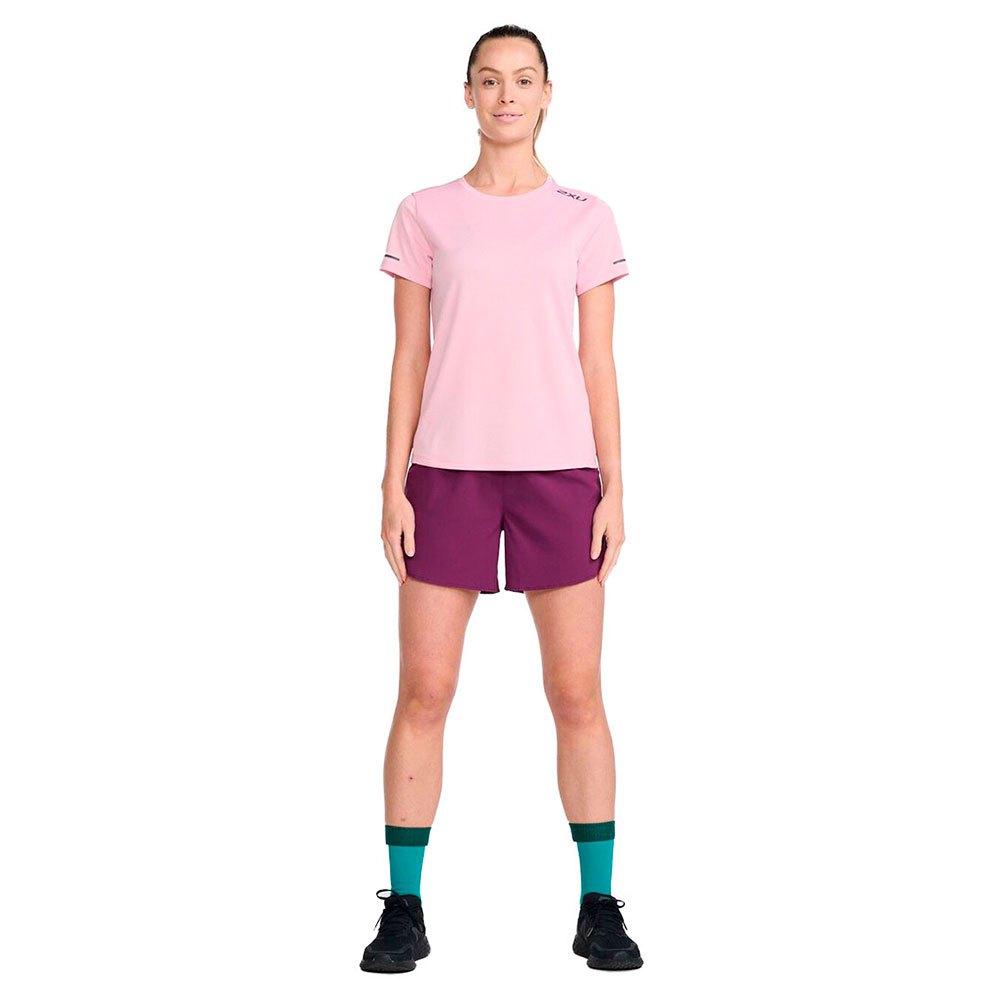 2xu Aero Short Sleeve T-shirt Rosa XS Frau 2xu Aero Short Sleeve T-shirt Rosa XS Frau von 2xu