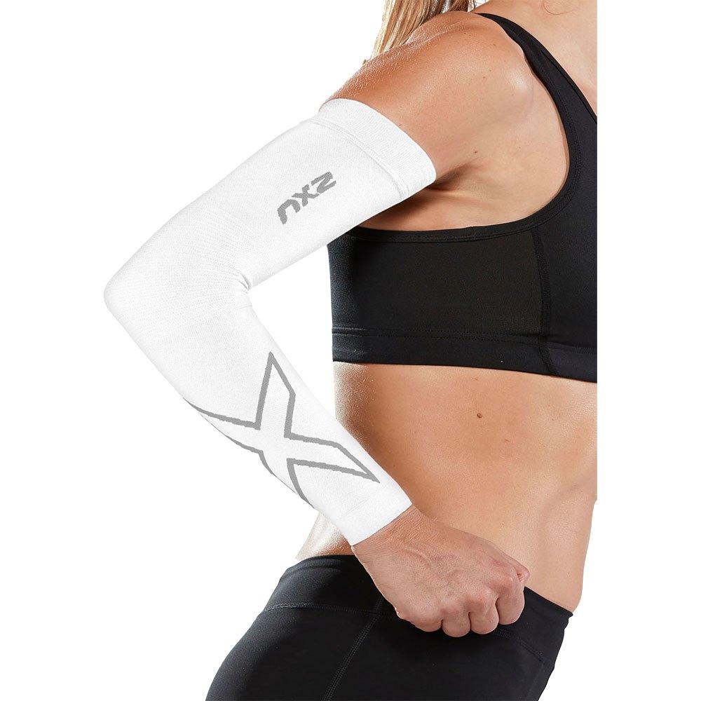 2xu Flex Run Compression Arm Warmers Weiß L Mann 2xu Flex Run Compression Arm Warmers Weiß L Mann von 2xu