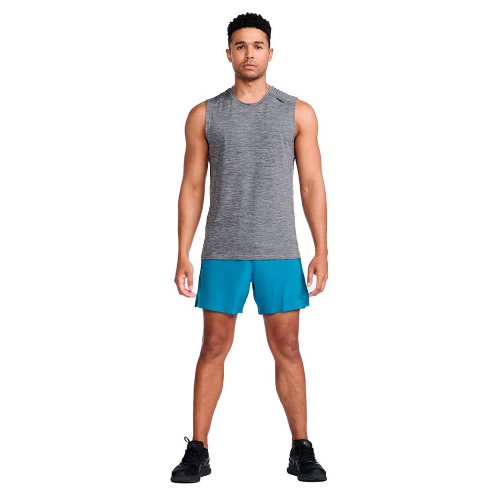 2xu Motion Sleeveless T-shirt Blau XL Mann 2xu Motion Sleeveless T-shirt Blau XL Mann von 2xu