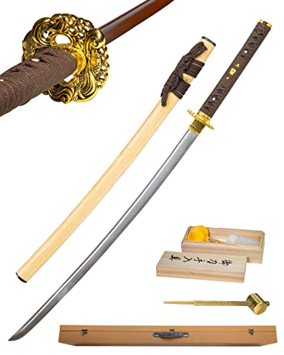 Katana Damast Plus-Wartungskit Plus Schwertständer und Truhe Schwert scharf echt zum Training Metall Damast Stahl 1045 Samurai 100% handgefertigt Nur für Erwachsene - 18 Jahre erforderlich DS076 von 57 SPECIAL REPLICAS