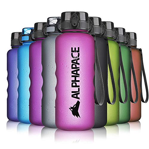 ALPHAPACE Trinkflasche, auslaufsichere 1.500 ml Wasserflasche, BPA-freie Flasche für Sport, Fahrrad & Outdooraktivitäten, Sportflasche mit Fruchteinsatz, in Pink von ALPHAPACE