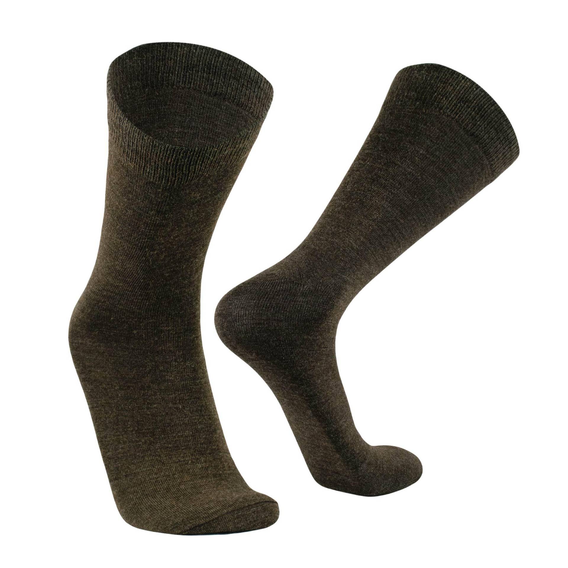 Socken anziehen socken aus alpakawolle. merinowolle & bambus | WINTER DRESS von ANDINA OUTDOORS