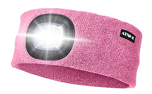 ATNKE LED Beleuchtetes Stirnband, Wiederaufladbare USB Lauf Stirnbänder mit Licht Extrem Heller 4 LED Lampe Winter Warme Stirnlampe für Herren und Damen Geschenke/Pink ATNKE LED Beleuchtetes Stirnband, Wiederaufladbare USB Lauf Stirnbänder mit Licht Extrem Heller 4 LED Lampe Winter Warme Stirnlampe für Herren und Damen Geschenke/Pink von ATNKE