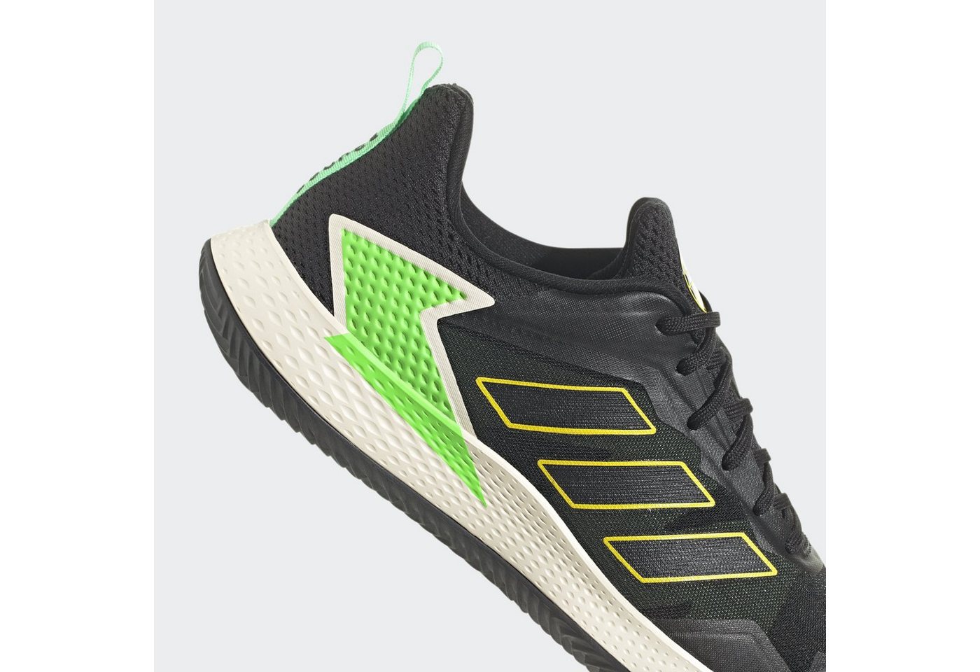 adidas Sportswear Defiant Speed M clay CBLACK/CBLACK/BEAMYE Hallenschuh von Adidas Sportswear