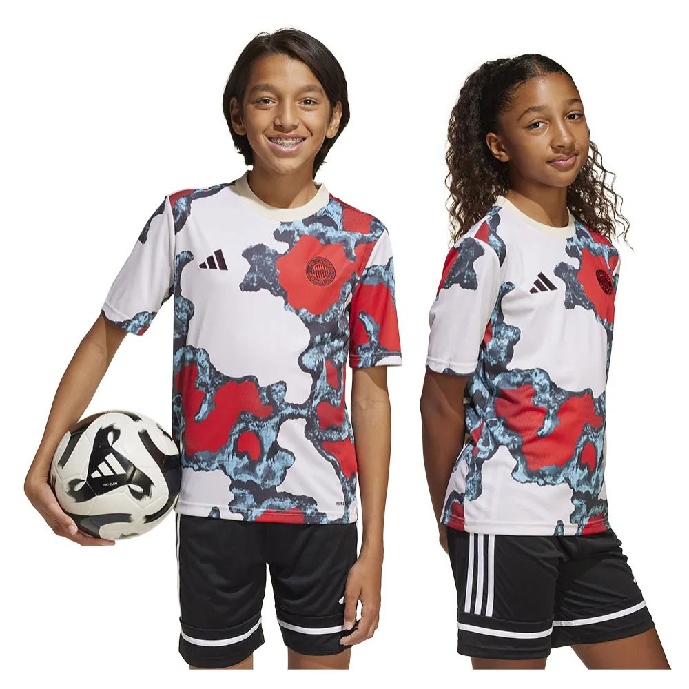 Adidas Fc Bayern 24/25 Pre Match Junior Short Sleeve T-shirt Mehrfarbig 9-10 Years Adidas Fc Bayern 24/25 Pre Match Junior Short Sleeve T-shirt Mehrfarbig 9-10 Years von Adidas