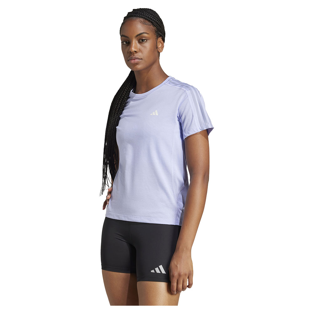 Adidas Own The Run 3 Stripes Short Sleeve T-shirt Lila M Frau Adidas Own The Run 3 Stripes Short Sleeve T-shirt Lila M Frau von Adidas