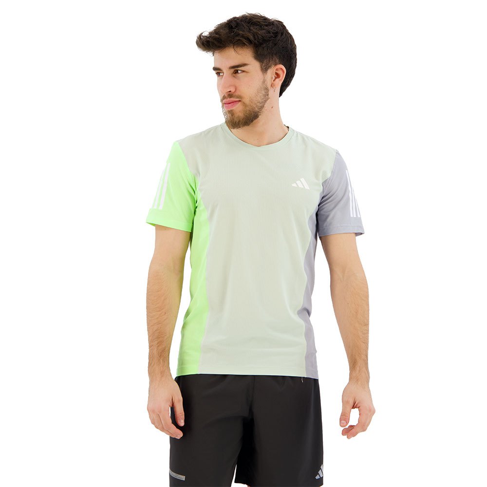 Adidas Own The Run Base Cb Short Sleeve T-shirt Grün S / Regular Mann von Adidas