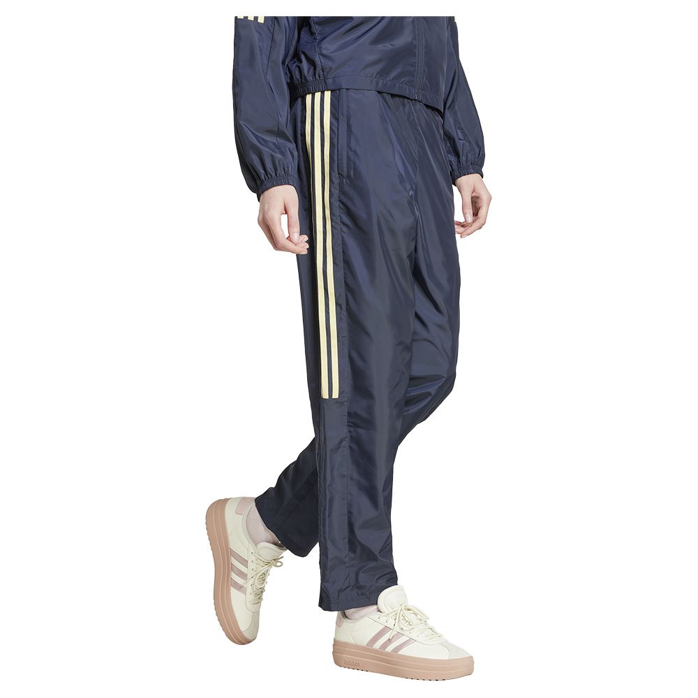 Adidas Tiro Cut 3 Stripes Summer Woven Tracksuit Pants Blau XL / Regular Frau Adidas Tiro Cut 3 Stripes Summer Woven Tracksuit Pants Blau XL / Regular Frau von Adidas