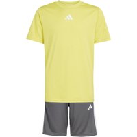 adidas TRAIN ESSENTIALS 3 STRIPES Trainingsanzug Jungen adidas TRAIN ESSENTIALS 3 STRIPES Trainingsanzug Jungen von Adidas