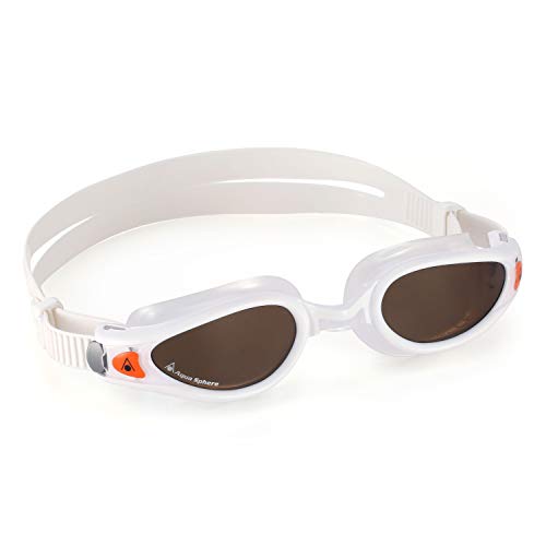 Aqua Sphere Kaiman Compact EXO Schwimmbrille Weiß & Transparent - Polarisierte Braune Linse von Aqua Sphere