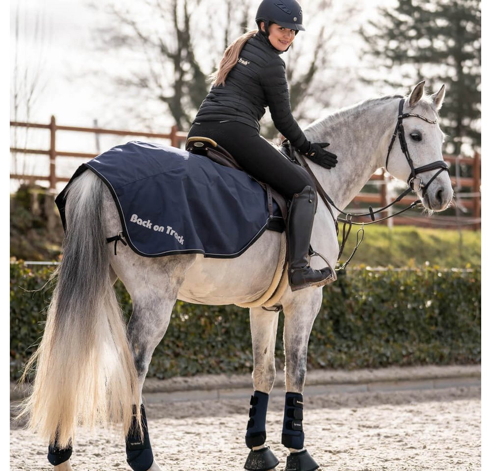 Back on track Ausreitdecke Back on Track Schrittdecke Sammy Back on track Ausreitdecke Back on Track Schrittdecke Sammy von Back on track