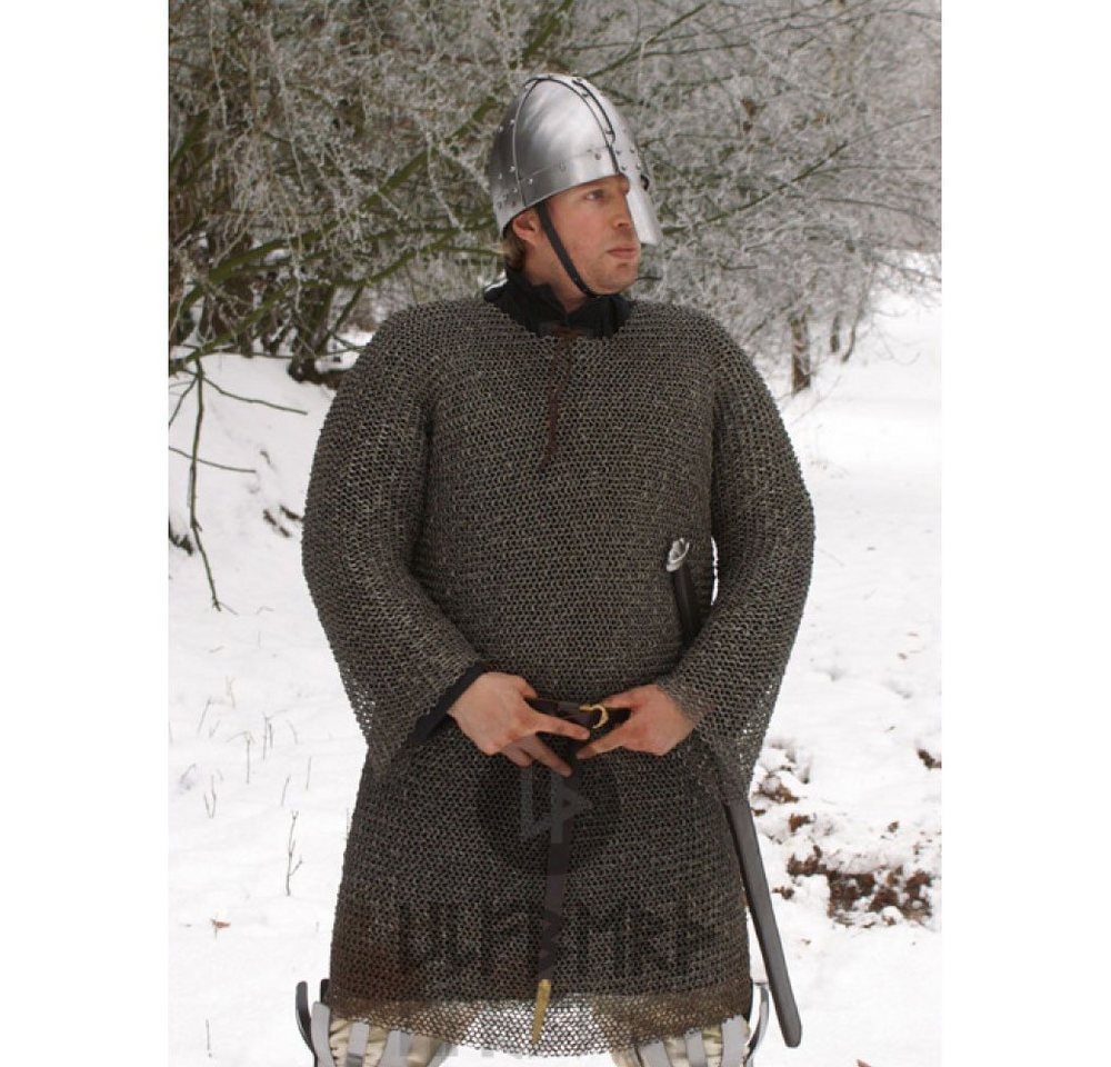 Battle Merchant Ritter-Kostüm Kettenhemd Hauberk, unvernietete Rundringe, Ø 8mm brünierter Stahl Battle Merchant Ritter-Kostüm Kettenhemd Hauberk, unvernietete Rundringe, Ø 8mm brünierter Stahl von Battle Merchant