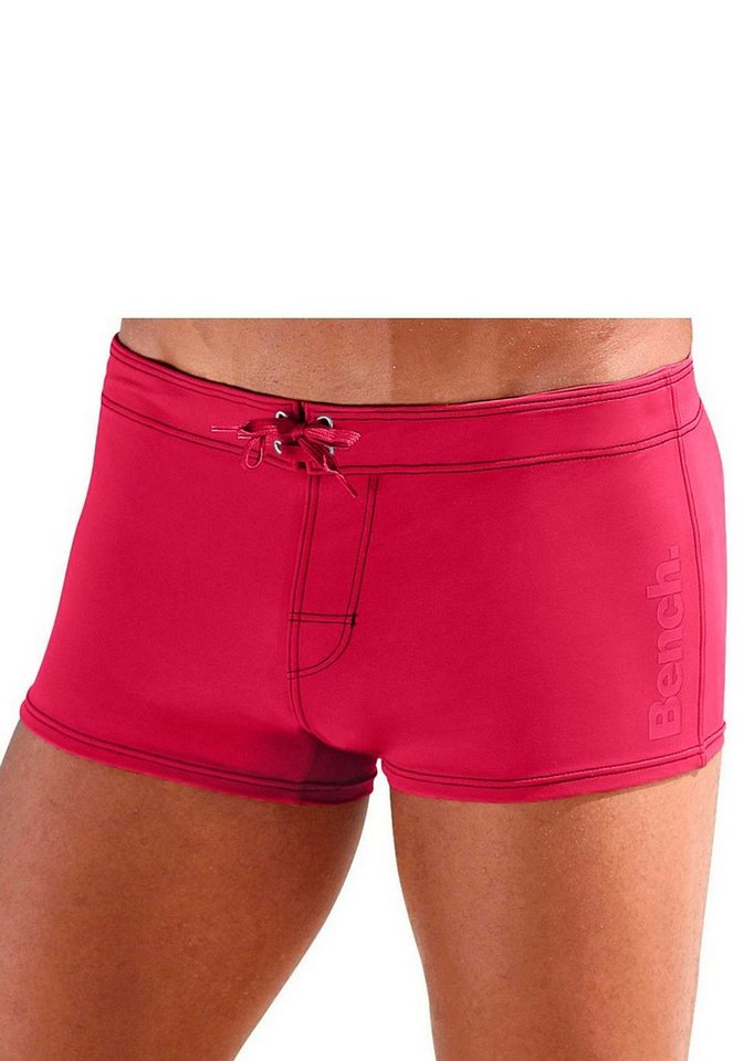 Bench. Boxer-Badehose mit seitlichem Logoprint Bench. Boxer-Badehose mit seitlichem Logoprint von Bench.