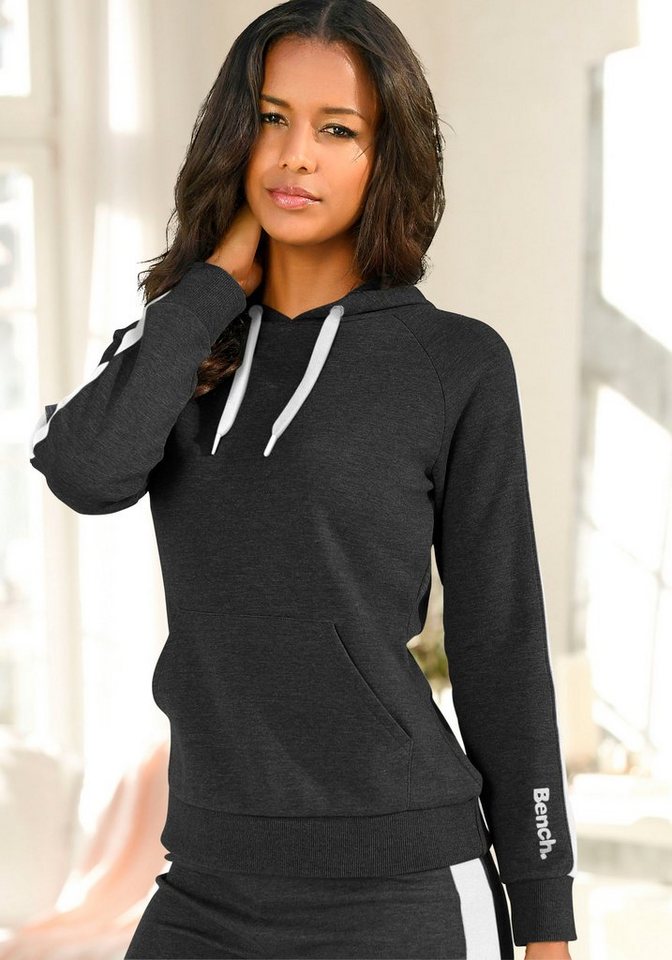 Bench. Loungewear Kapuzensweatshirt mit Seitenstreifen und Kängurutasche, Loungeanzug, Hoodie Bench. Loungewear Kapuzensweatshirt mit Seitenstreifen und Kängurutasche, Loungeanzug, Hoodie von Bench. Loungewear