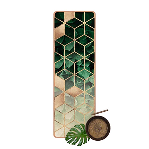 Yogamatte - Elisabeth Fredriksson - Grüne Blätter goldene Geometrie, 61cm x 183cm, Kork von Bilderwelten