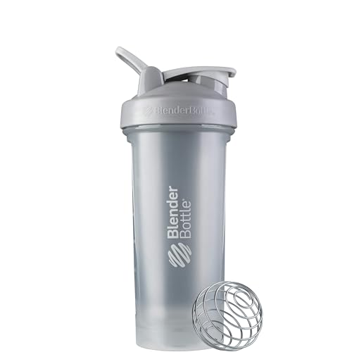 BlenderBottle Classic V2 Shaker-Flasche mit Edelstahlkugel, perfekt für Protein-Shakes, spülmaschinengeeignet, 830ml, Kieselgrau BlenderBottle Classic V2 Shaker-Flasche mit Edelstahlkugel, perfekt für Protein-Shakes, spülmaschinengeeignet, 830ml, Kieselgrau von BlenderBottle