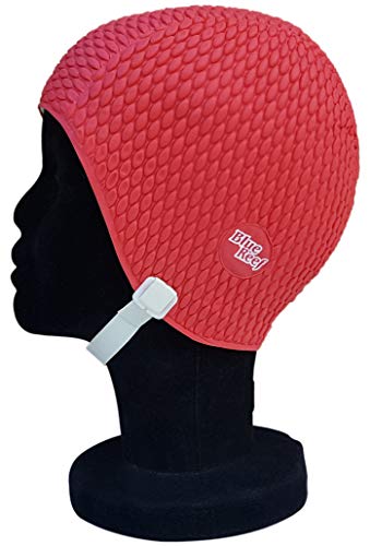 Blue Reef Klassische Retro-Badekappe mit Noppeneffekt, einfarbig, Einheitsgröße, für Erwachsene, mit verstellbarem Riemen, Rot Blue Reef Klassische Retro-Badekappe mit Noppeneffekt, einfarbig, Einheitsgröße, für Erwachsene, mit verstellbarem Riemen, Rot von Blue Reef
