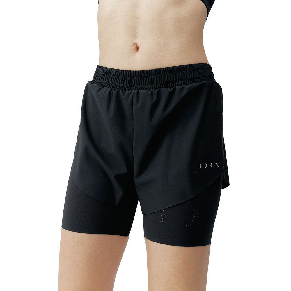 Born Living Yoga Bikila 2 In 1 Shorts Schwarz L Frau von Born Living Yoga