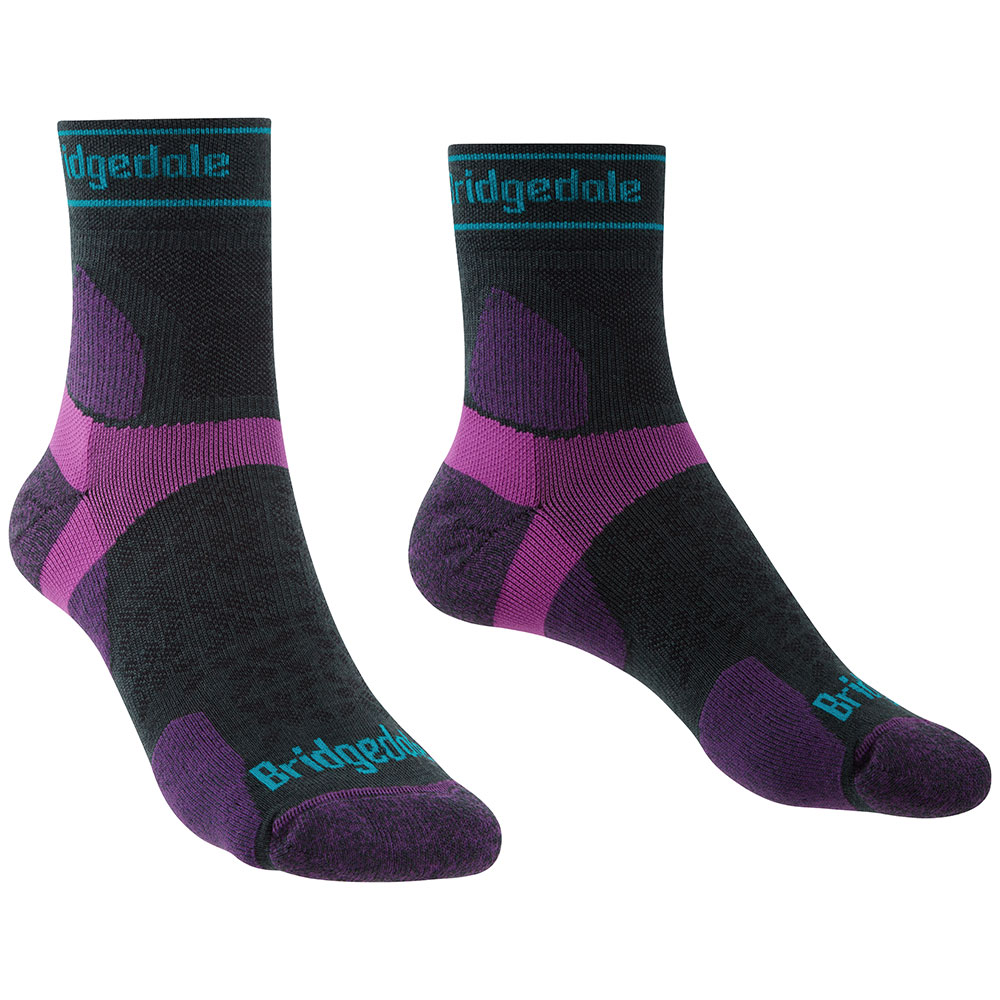Bridgedale Ultralight T2 Merino Sport 3/4 Crew Socks Schwarz EU 41-43 Frau Bridgedale Ultralight T2 Merino Sport 3/4 Crew Socks Schwarz EU 41-43 Frau von Bridgedale