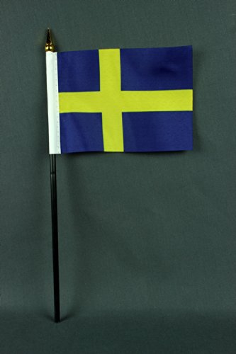 Buddel-Bini Kleine Tischflagge Schweden 15x10 cm mit 30 cm Mast aus PVC-Rohr, ohne Ständerfuß von Buddel-Bini