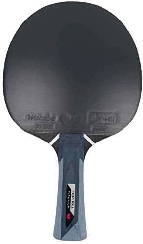 Butterfly Timo Boll Titanium Tischtennisschläger | mit Carbon Lage | ITTF zertifizierter Wakaba Belag | 2,0 mm Schwamm | konkaver Griff | trainierte Profi Vereinsspieler Butterfly Timo Boll Titanium Tischtennisschläger | mit Carbon Lage | ITTF zertifizierter Wakaba Belag | 2,0 mm Schwamm | konkaver Griff | trainierte Profi Vereinsspieler von Butterfly
