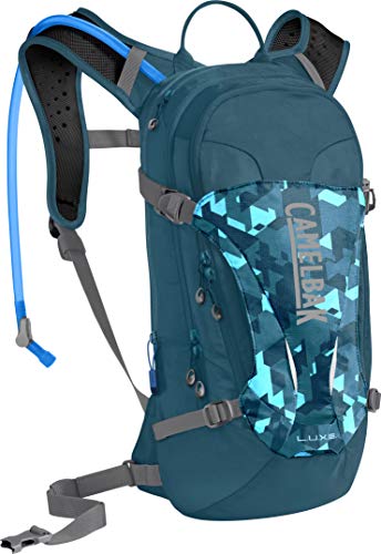 CAMELBAK Unisex – Erwachsene L.U.X.E. Trinkrucksack, Dragon Teal/camelflage, 100oz von CAMELBAK