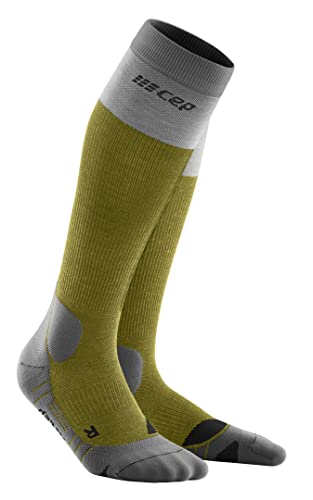 CEP - HIKING LIGHT MERINO SOCKS REDESIGN für Damen | Lange Wandersocken mit aktivierender Kompression | Trekkingsocken für leichte Beine in Olive/grey | Größe IV | L CEP - HIKING LIGHT MERINO SOCKS REDESIGN für Damen | Lange Wandersocken mit aktivierender Kompression | Trekkingsocken für leichte Beine in Olive/grey | Größe IV | L von CEP