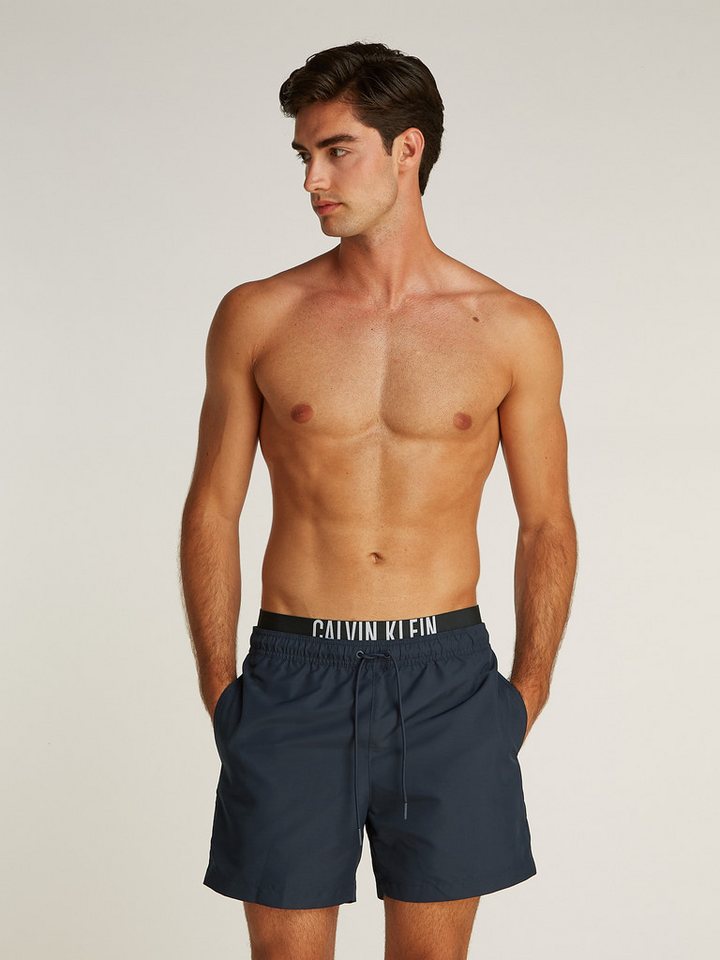 Calvin Klein Swimwear Badeshorts MEDIUM DOUBLE WB mit Logo Calvin Klein Swimwear Badeshorts MEDIUM DOUBLE WB mit Logo von Calvin Klein Swimwear