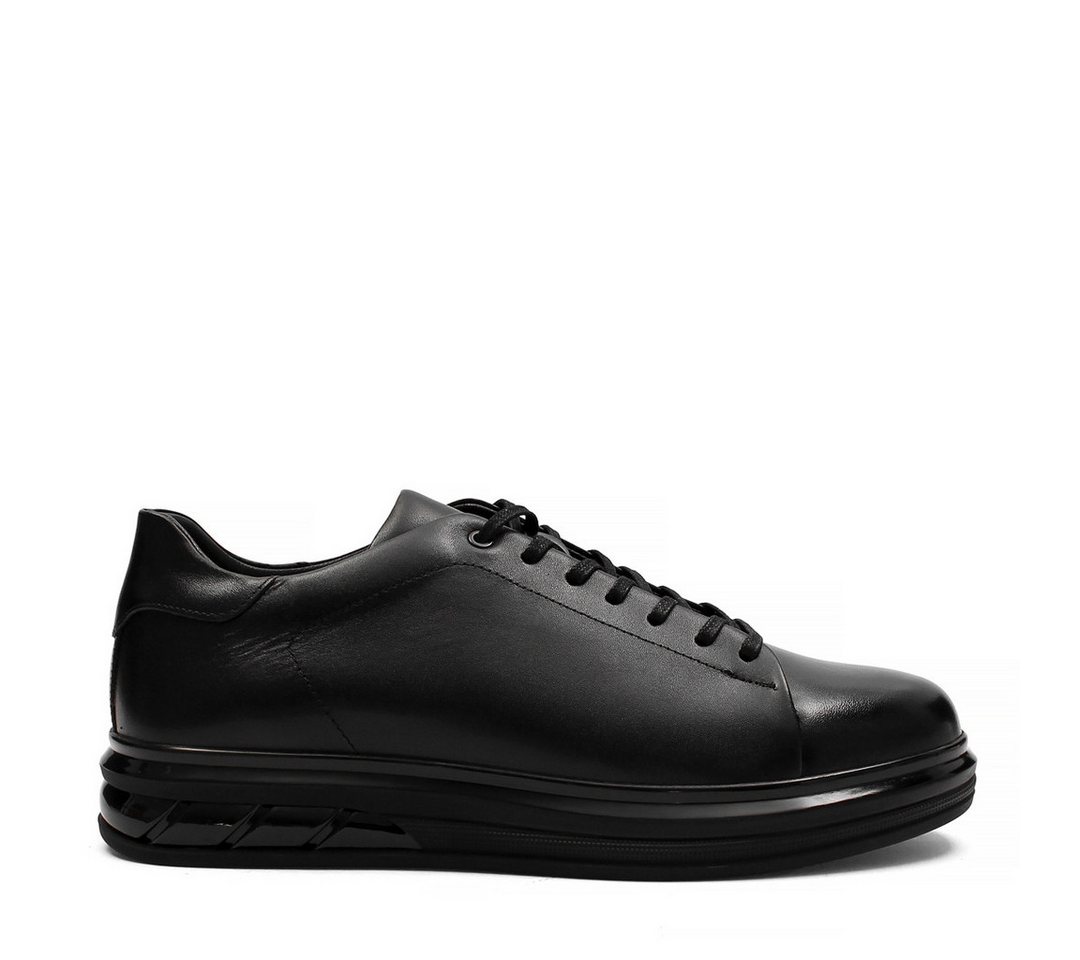 Celal Gültekin Herren Leder Sneaker mit Robuster Sohle – Schwarz Sneaker Echtes Leder, Lederfutter, Polyurethan-Sohle, 4 cm Absatz, Schwarz Celal Gültekin Herren Leder Sneaker mit Robuster Sohle – Schwarz Sneaker Echtes Leder, Lederfutter, Polyurethan-Sohle, 4 cm Absatz, Schwarz von Celal Gültekin