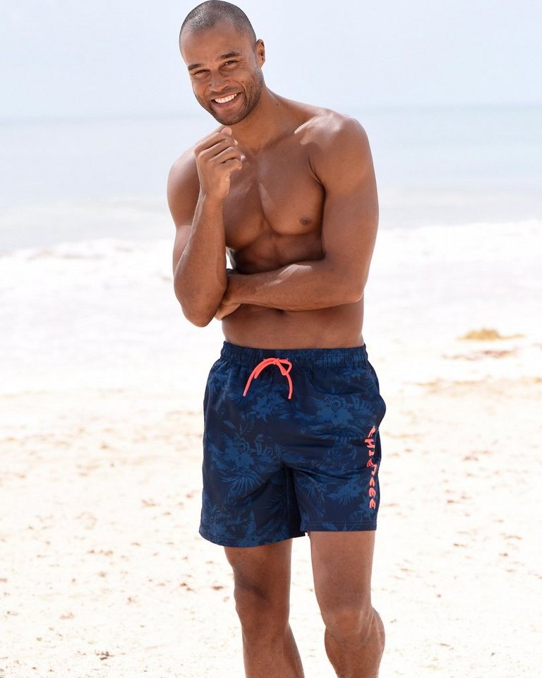 Chiemsee Badeshorts Esra mit Dschungelprint Chiemsee Badeshorts Esra mit Dschungelprint von Chiemsee