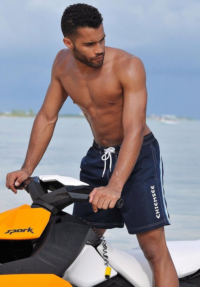 Chiemsee Badeshorts sportliche Bade-Shorts, elastischer Bund, mit Außenkordel Chiemsee Badeshorts sportliche Bade-Shorts, elastischer Bund, mit Außenkordel von Chiemsee