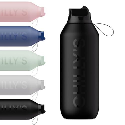 Chilly's Series 2 Flip Bottle mit Sport-Verschluss, Teleskop-Strohhalm und Nylon-Trageschlaufe - Easy Flip Öffnung, Strohhalm-Reinigungsbürste inklusive - 500ml - Abyss Black von Chilly's