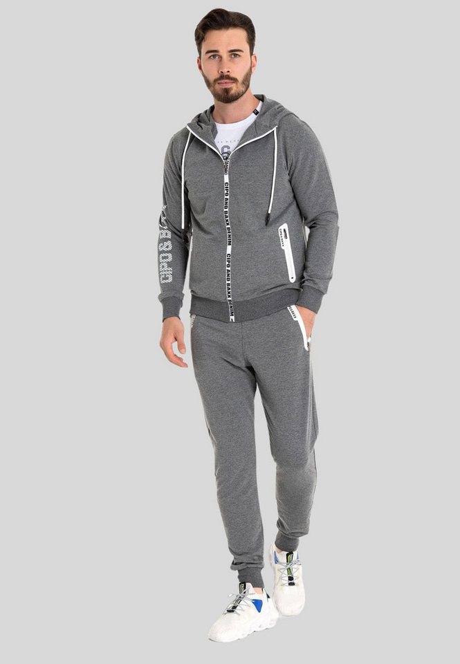 Cipo & Baxx Trainingsanzug HOMEWEAR, mit Allover-Musterung Cipo & Baxx Trainingsanzug HOMEWEAR, mit Allover-Musterung von Cipo & Baxx
