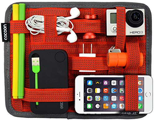 Cocoon GRID-IT - 7-9" iPad Zubehör & Organizer mit elastischen Bändern / Praktischer Organizer für Aktentasche / Organisationssystem für Tablets mit Schlaufe & inkl. Mouse Pad – Rot / 18,4x1x23,5 cm von Cocoon