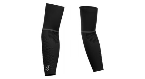 compressport armforce ultraleichte schwarze armstulpen compressport armforce ultraleichte schwarze armstulpen von Compressport