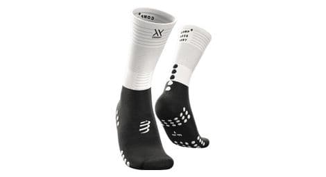 compressport mid compression socks weis schwarz von Compressport