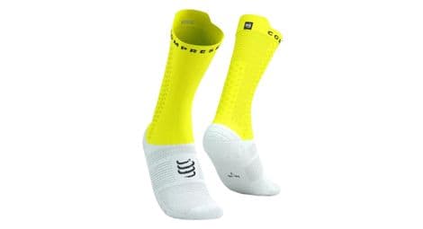 compressport pro racing socks v4 0 bike weis gelb von Compressport