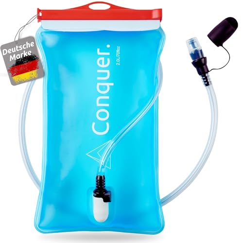 Trinkblase 2L mit abnehmbarem Trinkschlauch & Biss-Ventil | BPA-freie Wasserblase als Trinksystem für Trinkrucksack | Joggen, Wandern, Running, Radfahren, Outdoor Trinkblase 2L mit abnehmbarem Trinkschlauch & Biss-Ventil | BPA-freie Wasserblase als Trinksystem für Trinkrucksack | Joggen, Wandern, Running, Radfahren, Outdoor von Conquer.
