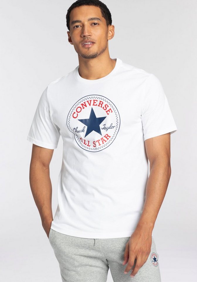 Converse T-Shirt CONVERSE GO-TO ALL STAR PATCH STANDARD-FIT T-SHIRT (1-tlg) Unisex Converse T-Shirt CONVERSE GO-TO ALL STAR PATCH STANDARD-FIT T-SHIRT (1-tlg) Unisex von Converse