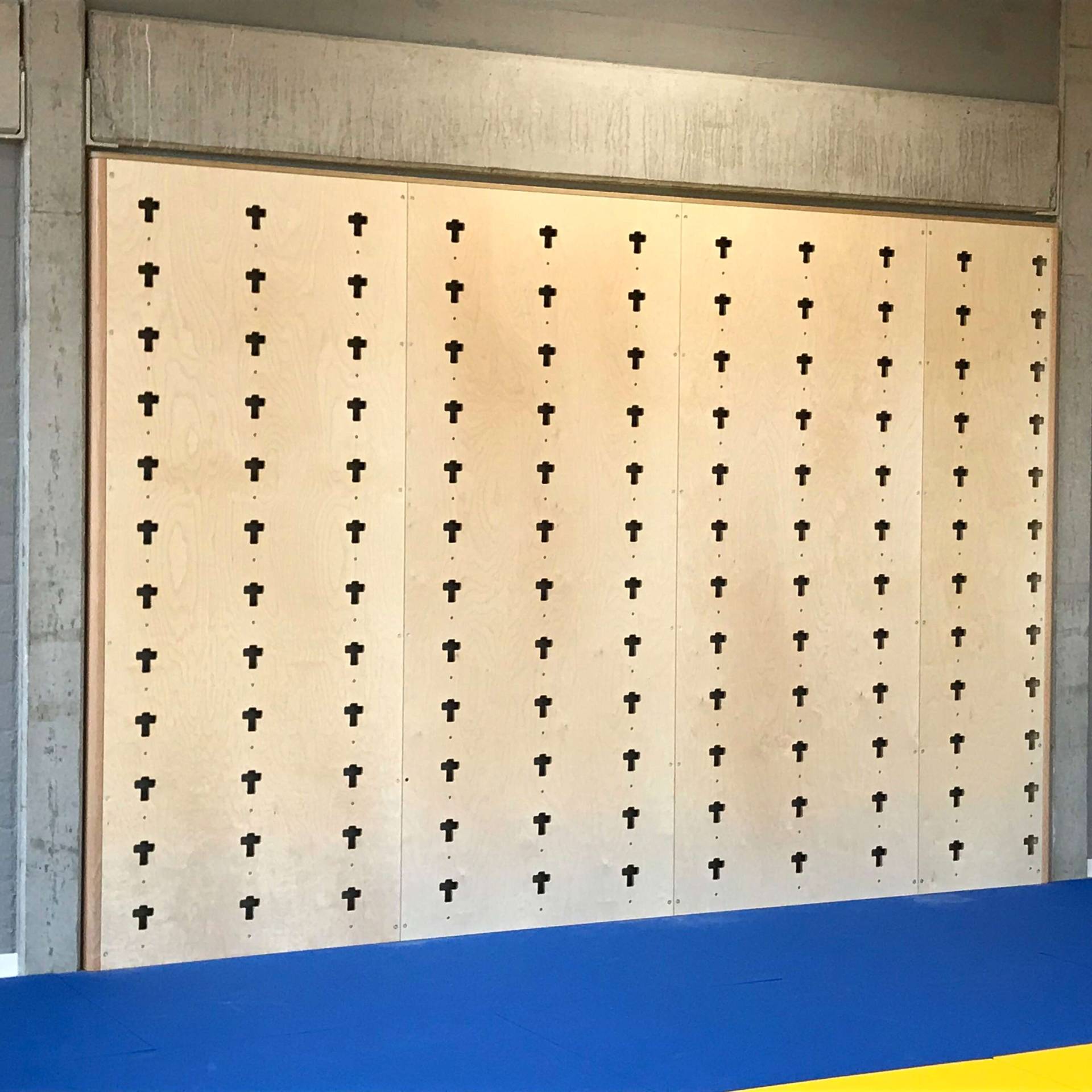 Cube Sports Multifunktionale Trainingswand "Wall", 2,4x3,15 m Cube Sports Multifunktionale Trainingswand "Wall", 2,4x3,15 m von Cube Sports