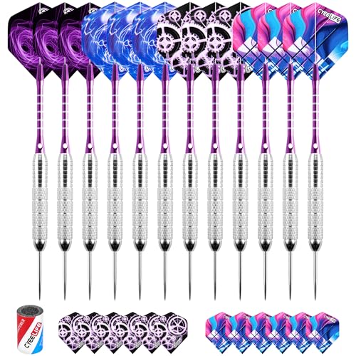 CyeeLife Dartpfeile mit Metallspitze,12 Stück Profi Steeldarts mit 24 Flights und Sharpener, 22 Gramm (Lila) CyeeLife Dartpfeile mit Metallspitze,12 Stück Profi Steeldarts mit 24 Flights und Sharpener, 22 Gramm (Lila) von CyeeLife