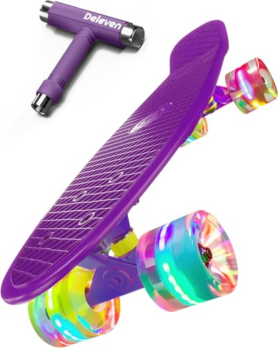 Deleven Skateboard mit LED Rollen, Skate Tool und ABEC 7 Lager - Kinder Erwachsene Anfänger - 56 cm von D Deleven