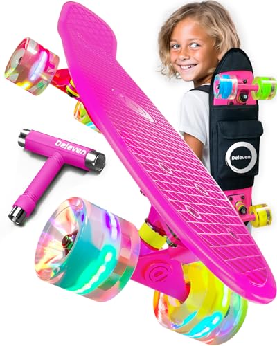 Deleven Skateboard mit Tragetasche, LED Rollen, Skate Tool und ABEC 7 Lager - Kinder Erwachsene Anfänger - 56 cm von D Deleven