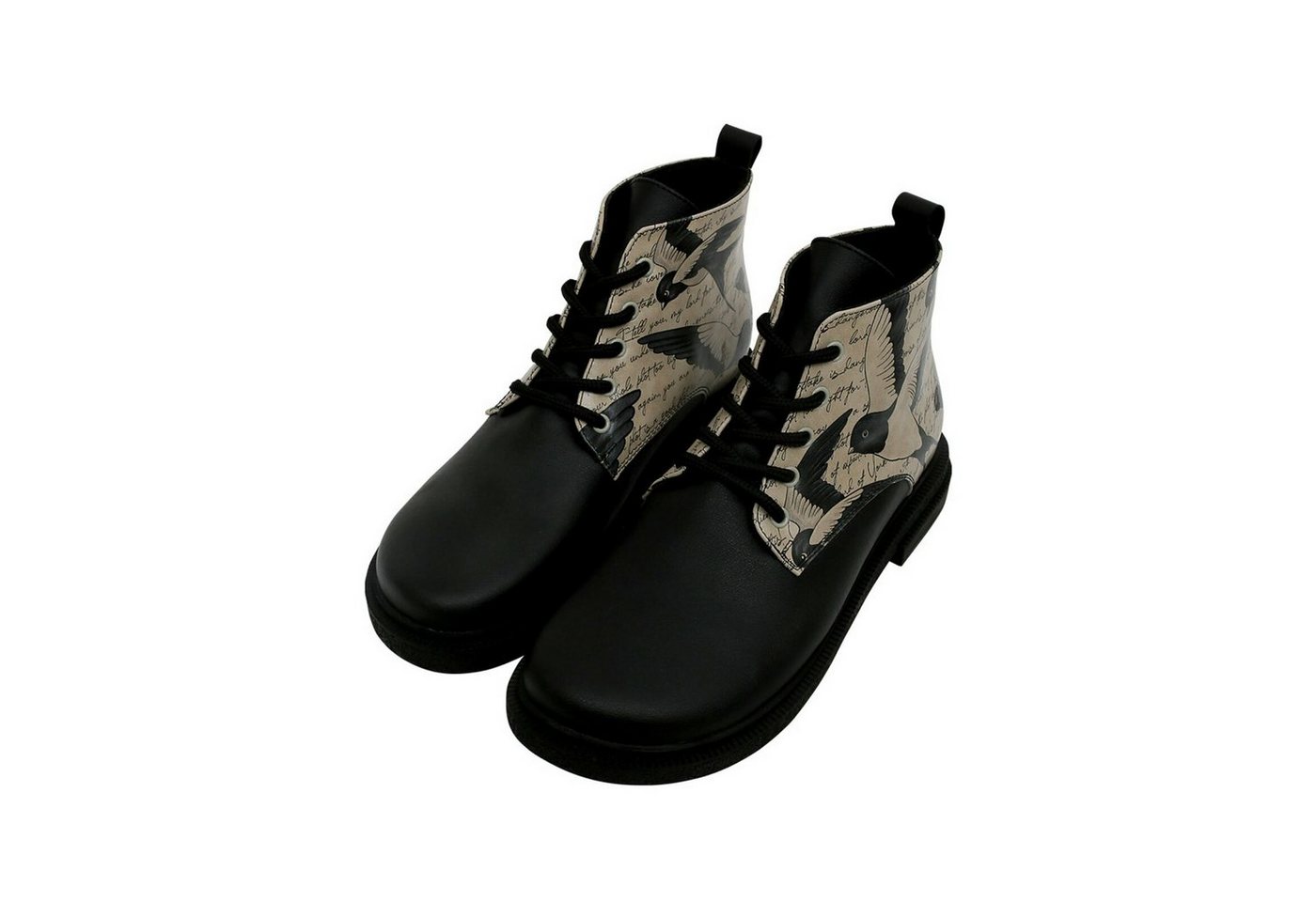 DOGO Damen Victoria Boots Letters for Lovers Vegan Damen Boots / Bootsschuh Vegan DOGO Damen Victoria Boots Letters for Lovers Vegan Damen Boots / Bootsschuh Vegan von DOGO